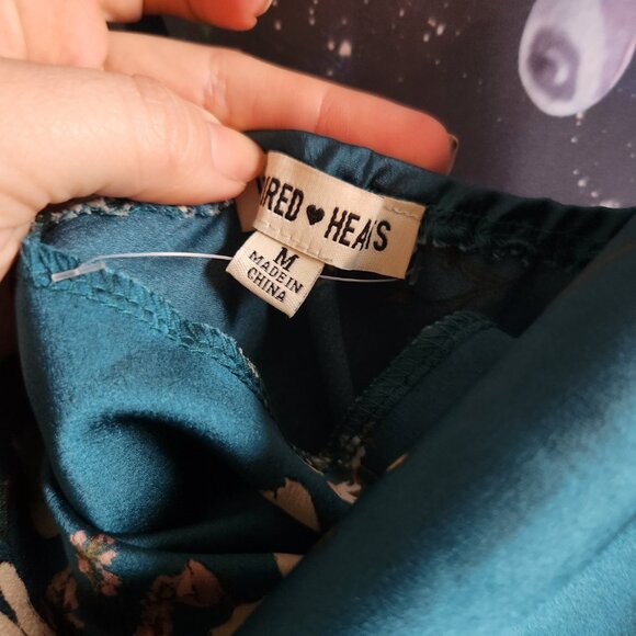 (Ross) floral green bodycon dress size medium - Picture 3 of 3